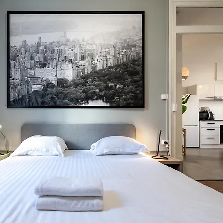 Le Cocon Urbain Maison, 6 Personnes, Avec Parking Proche Tram Et Metro Apartment Villeurbanne