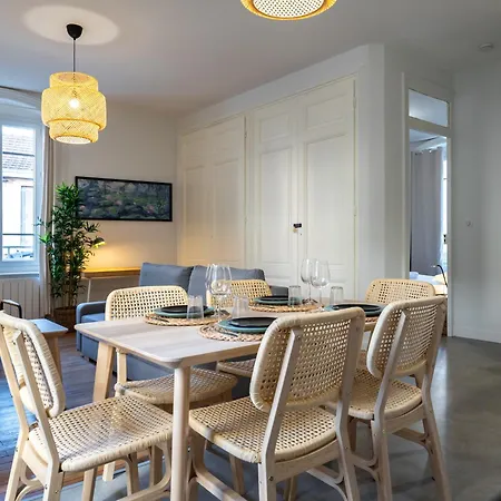 Le Cocon Urbain Maison, 6 Personnes, Avec Parking Proche Tram Et Metro Villeurbanne